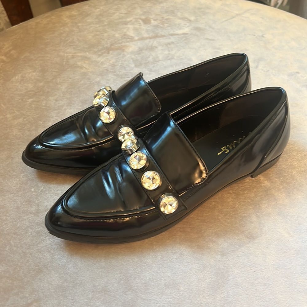 *Lulu’s Black Patent BLING Gems Loafers EUC